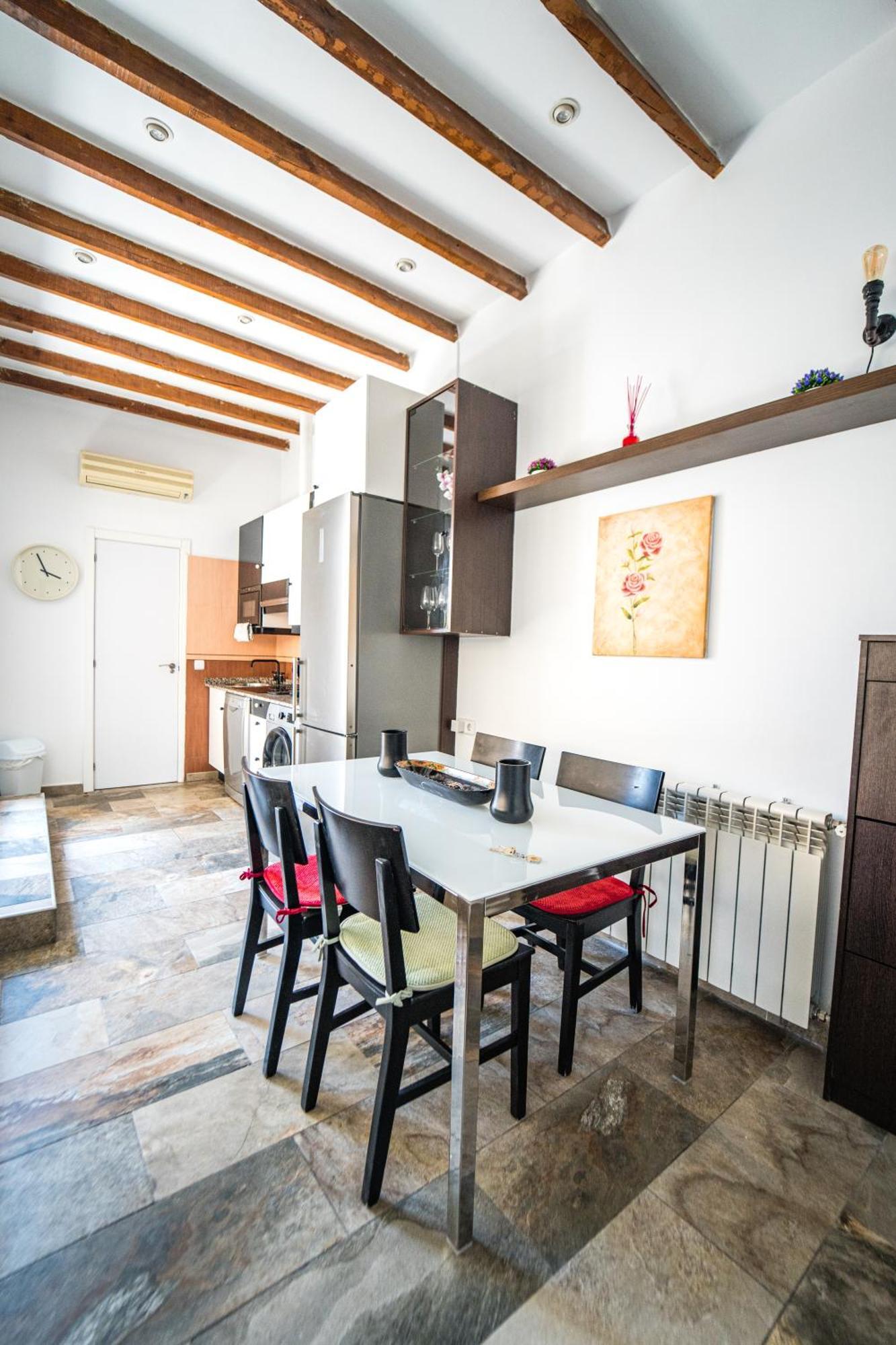 Centrico Atico En Madrid By Bebalmy Lägenhet Exteriör bild